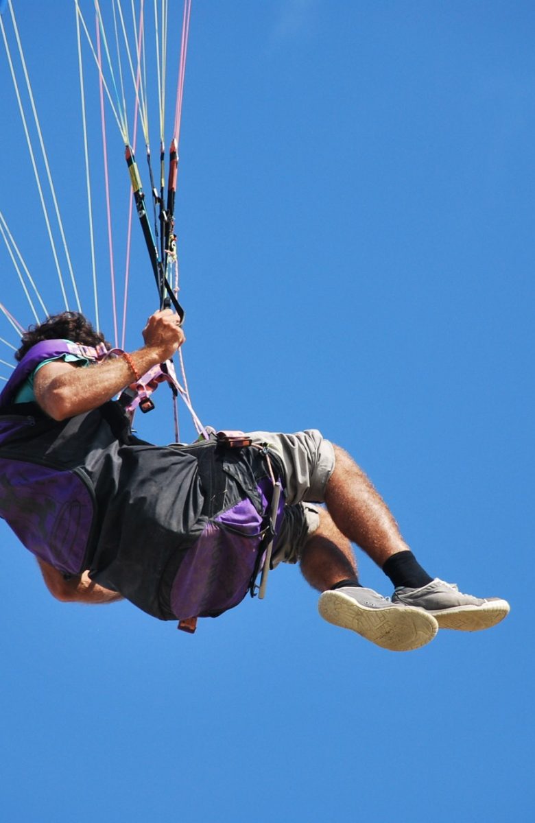 hanging.jpg hanging.jpg